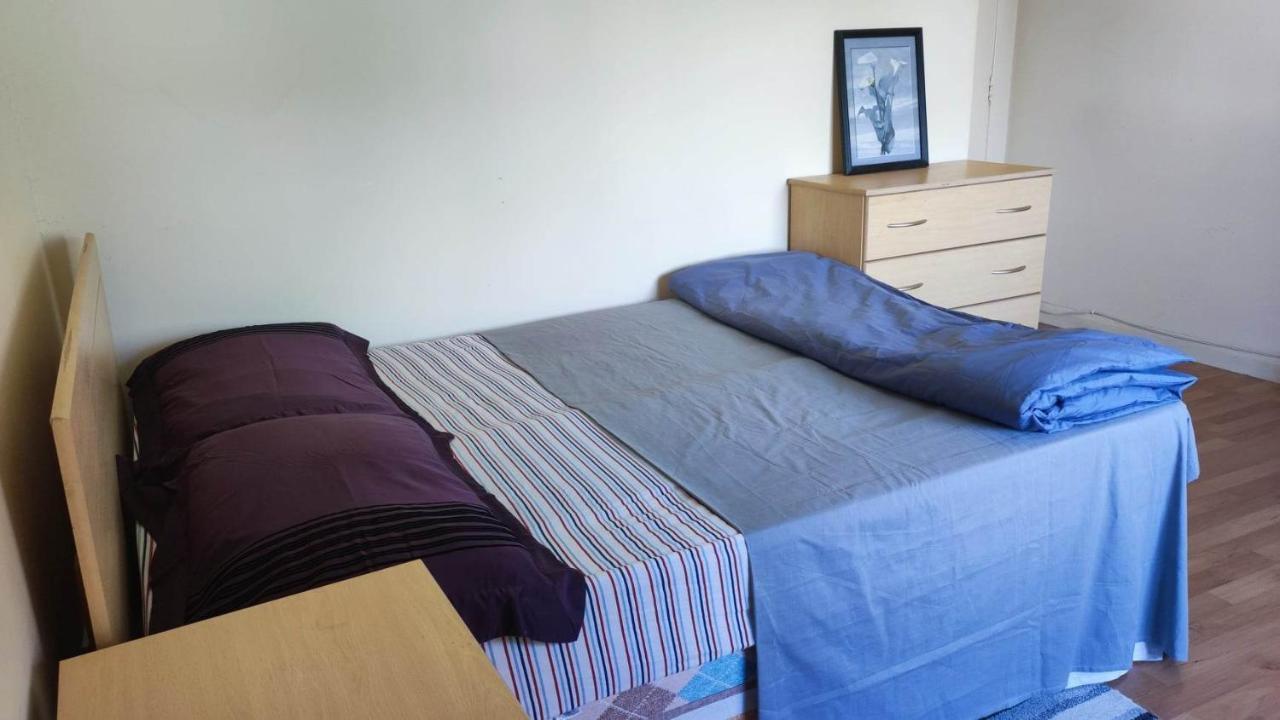 Budget-Friendly Self-Serve Lodging Galway Buitenkant foto
